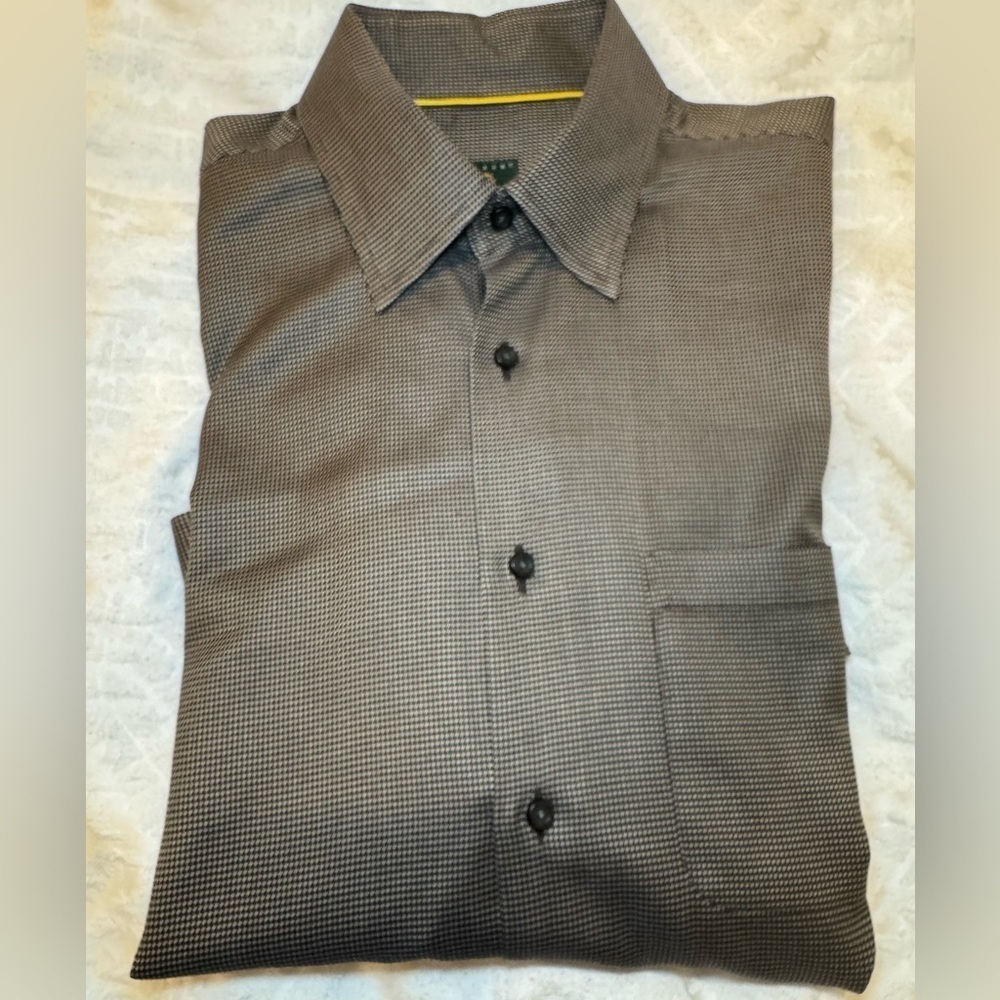 Robert Talbott long sleeved button down 100 percent cotton
